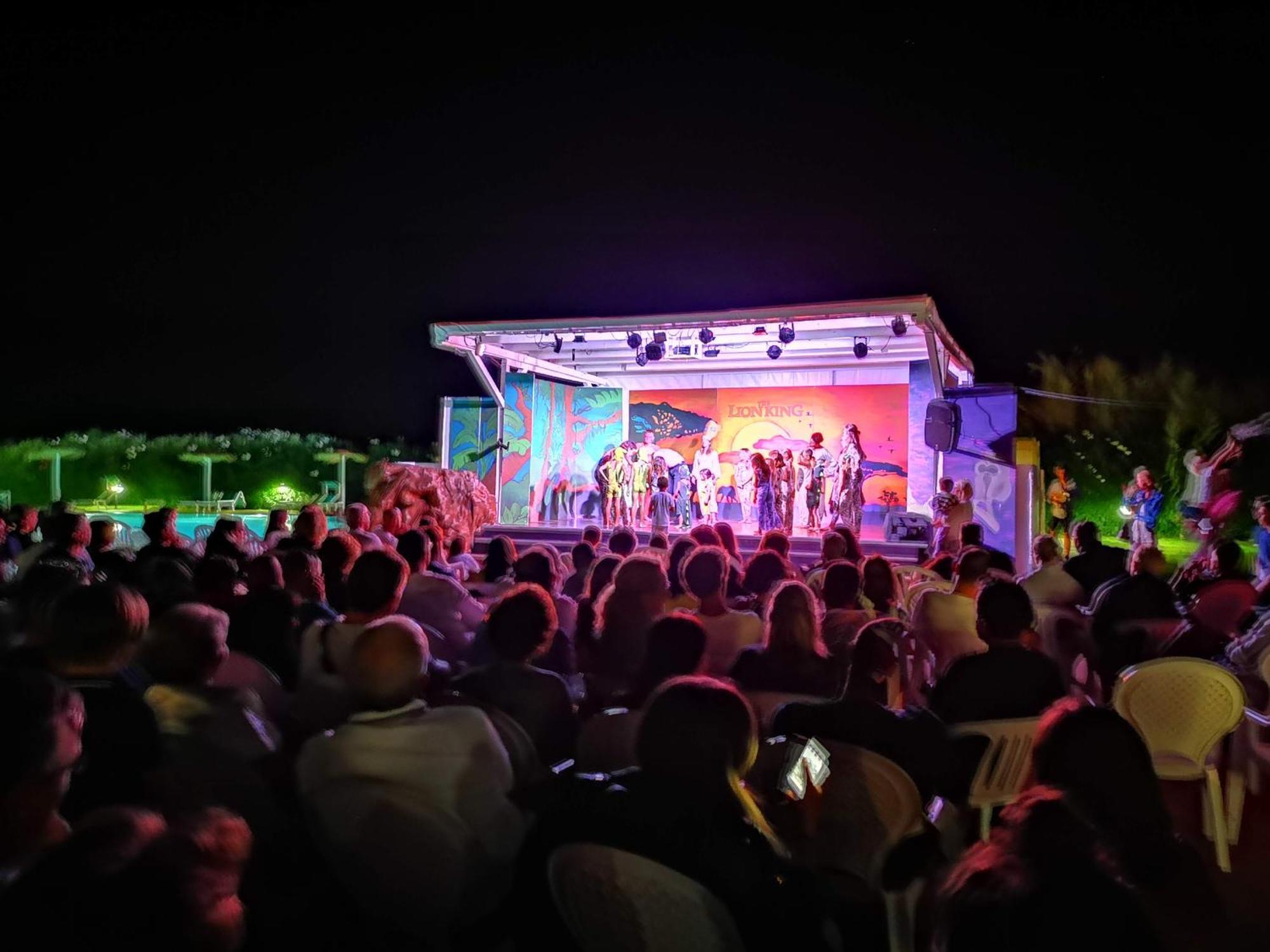 Rey Beach Club Monte Nai Exterior foto